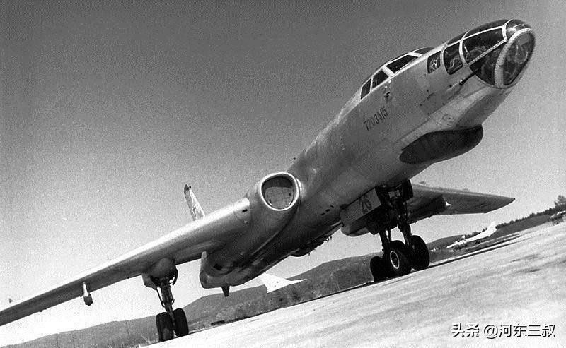 轰6n轰炸机历代改造升级机型,轰6为什么不能改成四发轰炸机