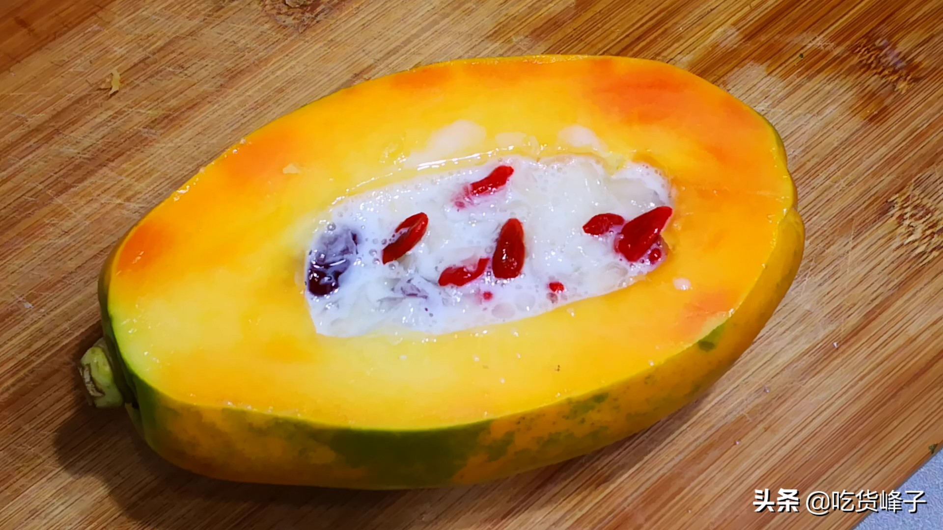 木瓜能放在锅里蒸吗,木瓜蒸十分钟