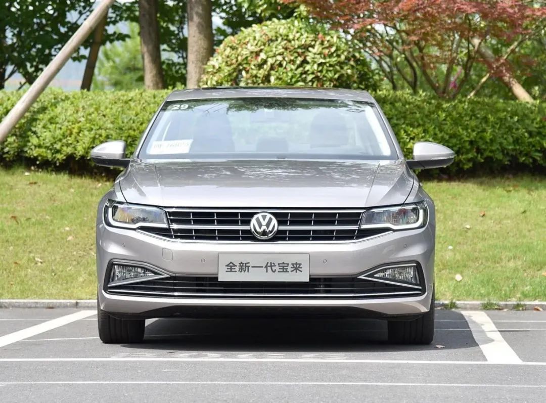 大众宝来亮故障灯报少量汽油泄漏,大众宝来中央报警灯亮了显示sos