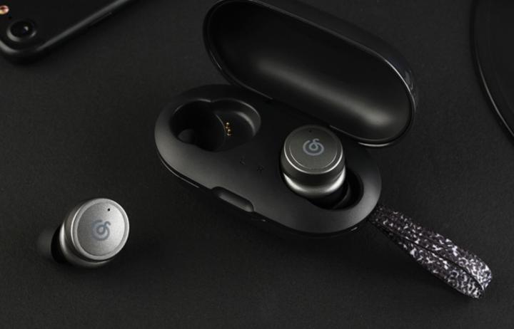 性价比很高但很便宜的耳机,一百块高性价比头戴式耳机