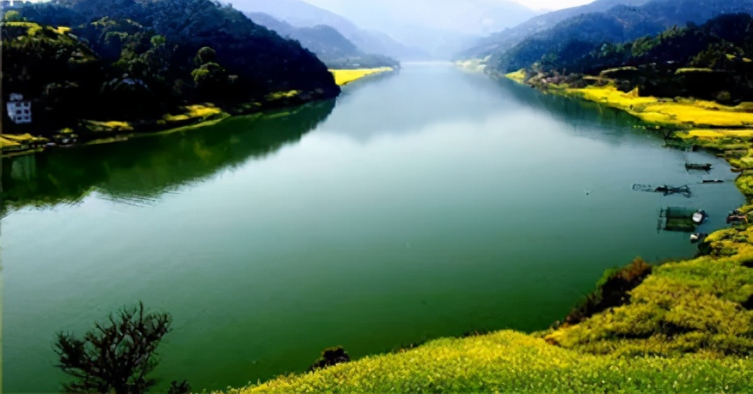 诗人笔下山与水｜刘如姬卷