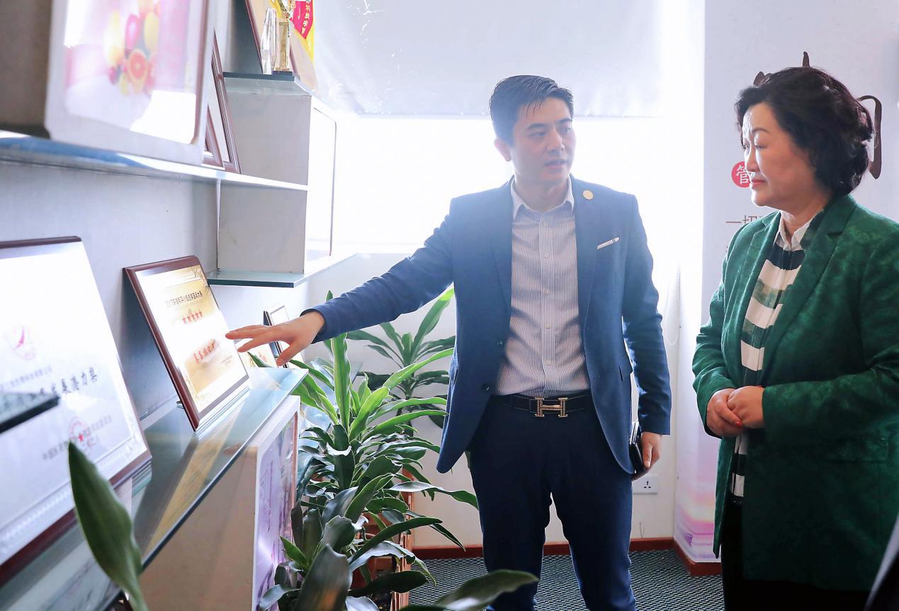 三也力鼎茶官网电话,真品力鼎茶图片