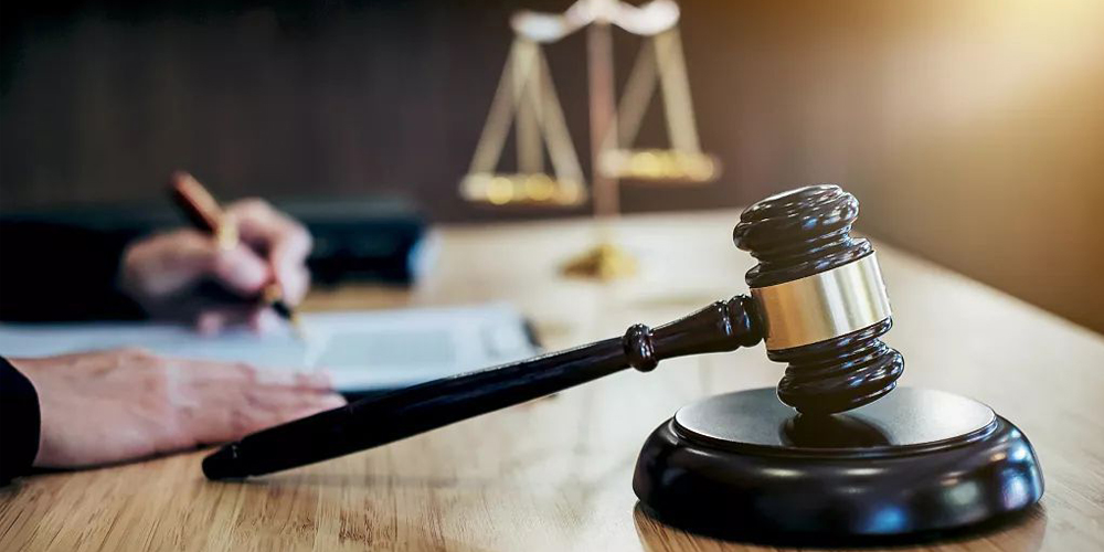 索要债务构成敲诈勒索罪吗,通过敲诈勒索索要合法财产