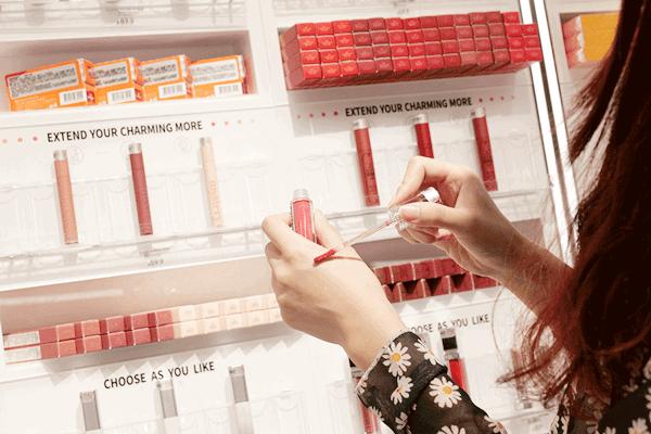 彩妆大牌秒杀,彩妆化妆品套装全套直播秒杀