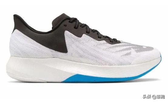跑鞋全掌碳板和半掌碳板的区别,什么跑鞋最好有碳板