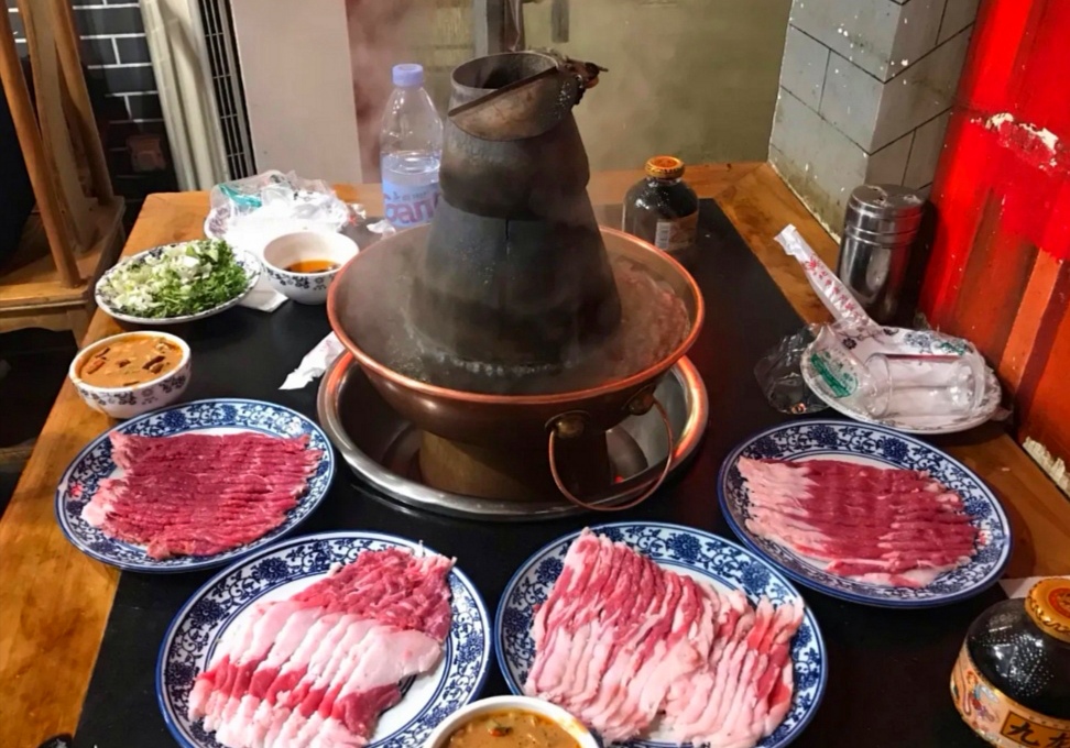 老北京涮羊肉火锅怎么正确吃,老北京涮羊肉vs潮汕牛肉火锅