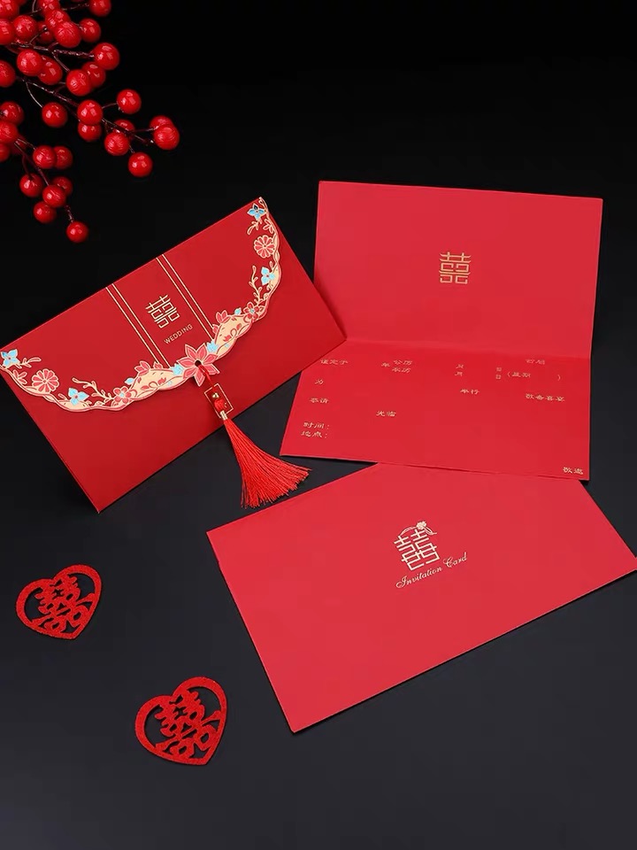 旅拍婚纱照选服装文案简短,婚纱照旅拍简单又高级的文案