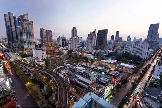 曼谷｜NobleBE33最佳富人区，与三大贵妇百货，明星名流为邻