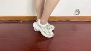 乐福鞋穿起来舒服吗,乐福鞋可以搭配阔腿裤吗