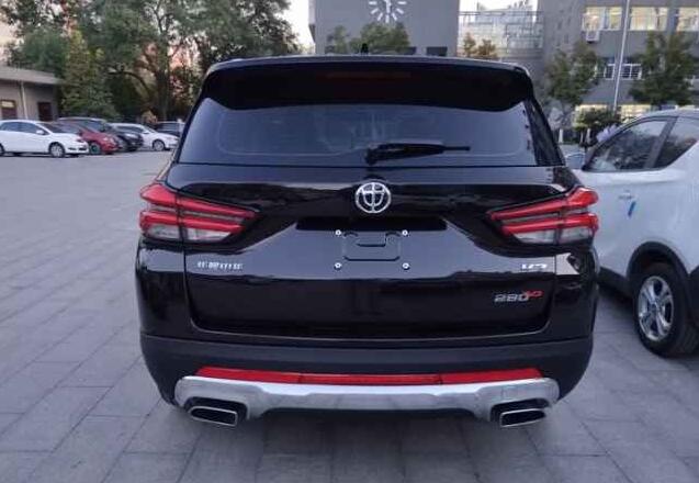 中华v7车评价,中华v7汽车真实油耗多少