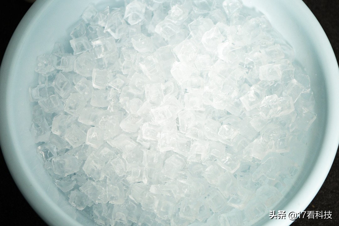 冰上裸跪都升温！发热暖爆骨头缝，航天级气凝胶全家桶来袭，真香