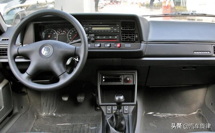 最好看的大众老车桑塔纳,沉浸式体验大众桑塔纳老款