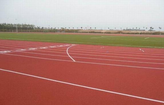 标准田径场地示意图,标准田径场地的设计步骤和方法