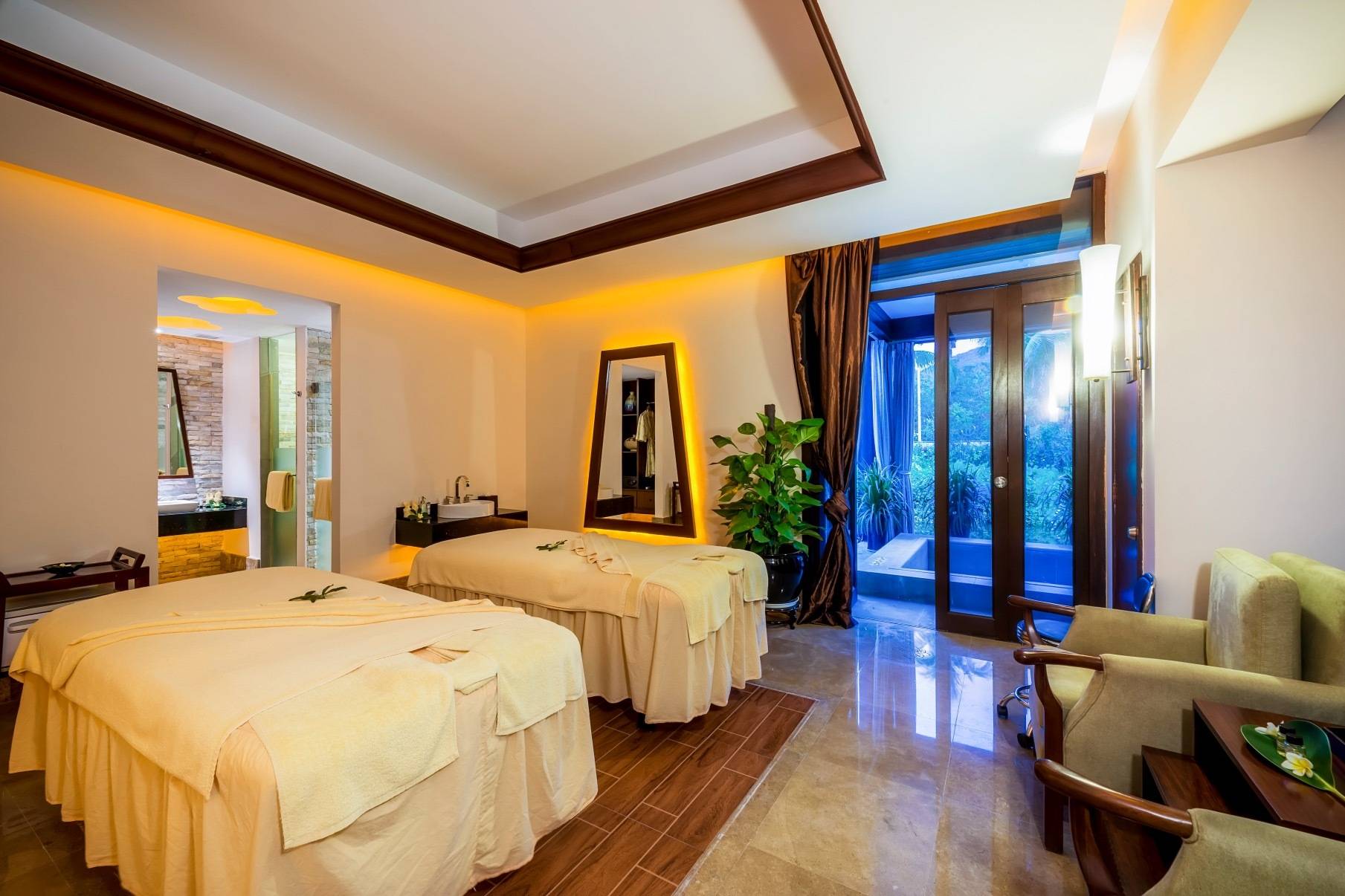 亚龙湾铂尔曼酒店附近景点,三亚海居铂尔曼酒店出海一日游