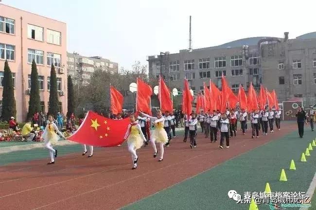 青岛四方小村庄老照片,青岛汉口路小学老照片