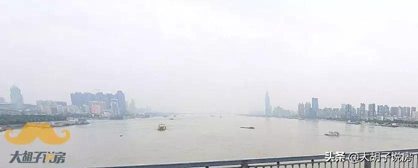 同一片地产为什么房价差距很大,一线城市房价为什么那么高