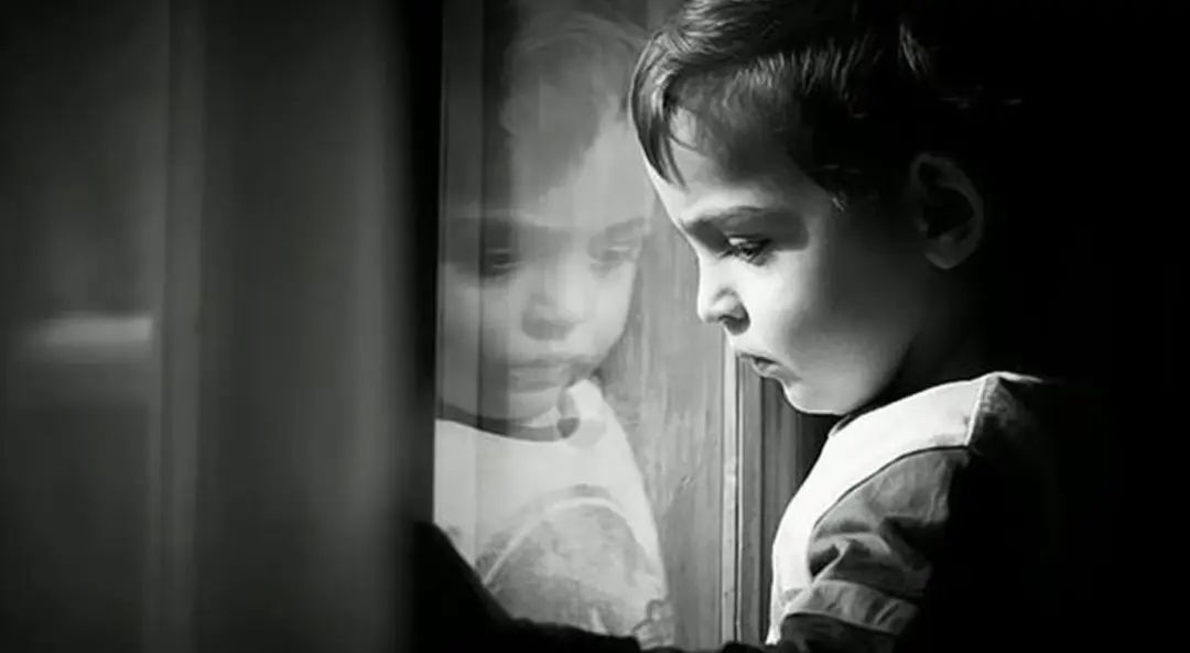 12岁孩子超市偷窃怎么处理,发现孩子偷盗行为的正确处理方法