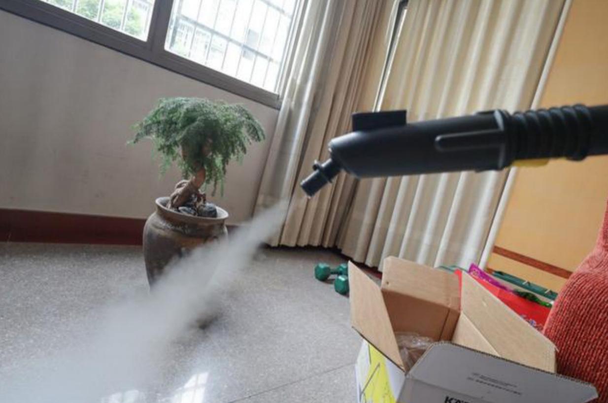 抢口罩防疫,家里用什么消毒液防护新冠病毒