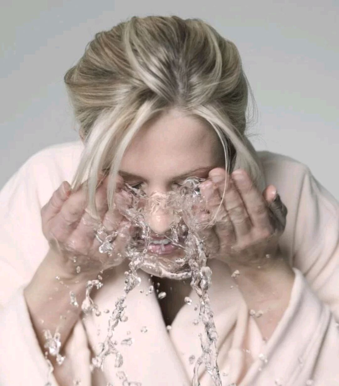 洗面奶控油芙丽芳丝,芙丽芳丝洗面奶夏季焕颜