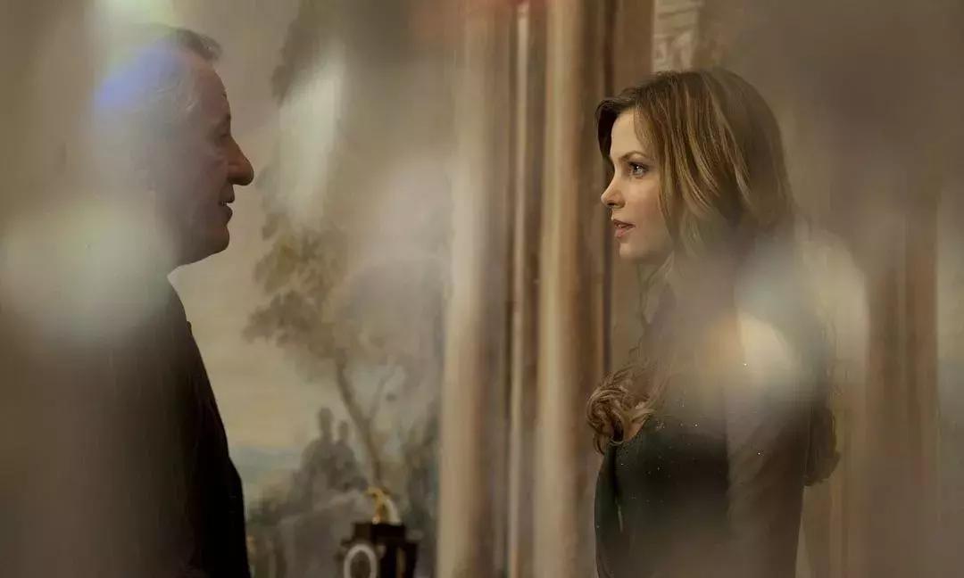 片单|被这7部片连环轰炸，看完我终于丢了智商