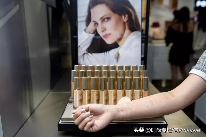 底妆专家LAURAMERCIER落户SOGO尖沙咀，败家的理由又多了一个