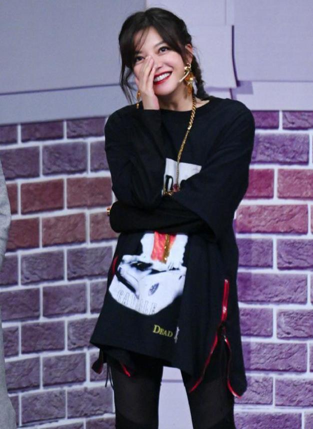 赵薇高马尾,赵薇减肥后照片