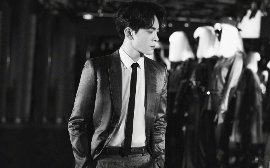 曾舜晞与经纪公司闹掰,面临4000万“天价赔偿”,银行卡被冻结