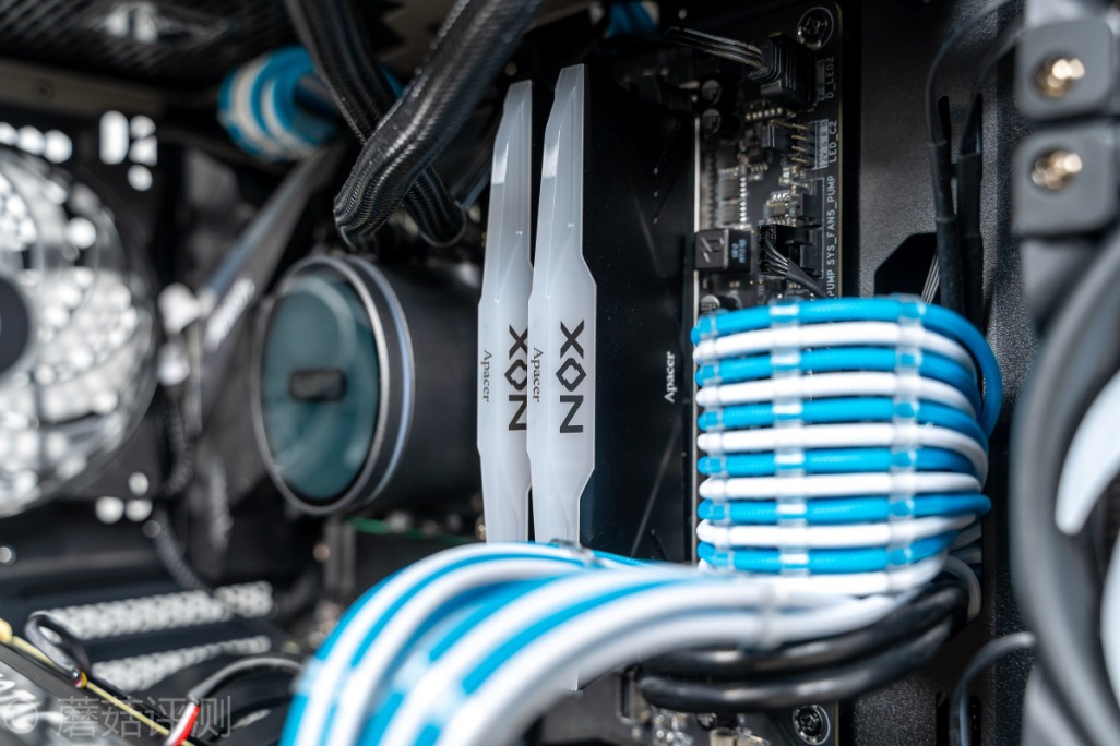 宇瞻nox评测,宇瞻nox暗黑马甲ddr5测评