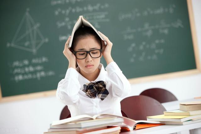 女儿上初二了学习成绩不好怎么办,初二成绩下滑家长如何开导