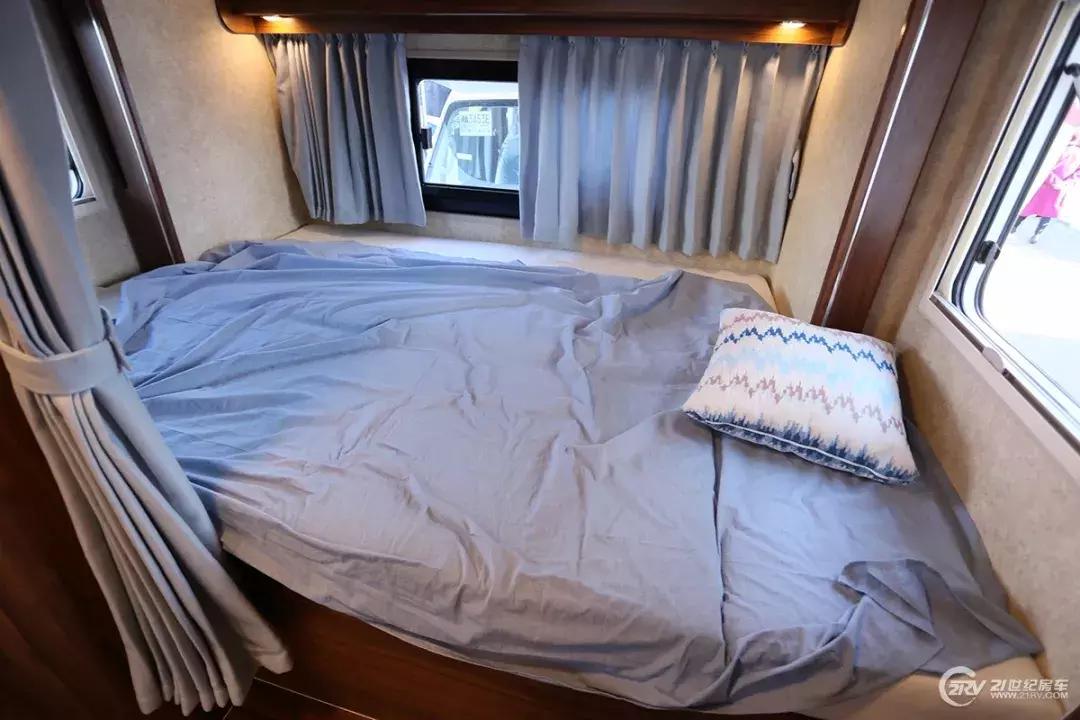 6万到8万的自动挡房车推荐,家用自动挡房车20-30万6人