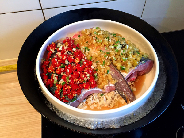 最简单剁椒鱼头正宗的做法,这才是必收藏的剁椒鱼头家常做法