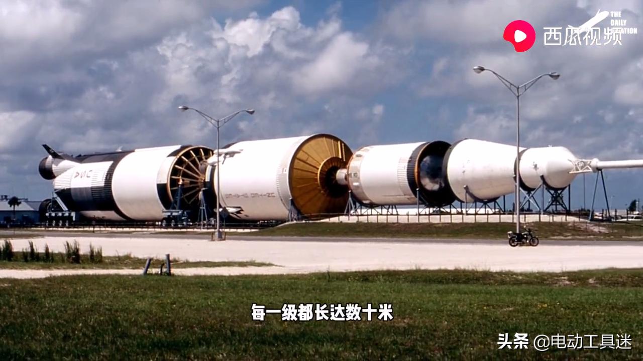 刷新你的知识体系，西瓜视频解析：史上最奇葩的飞机超级古比鱼