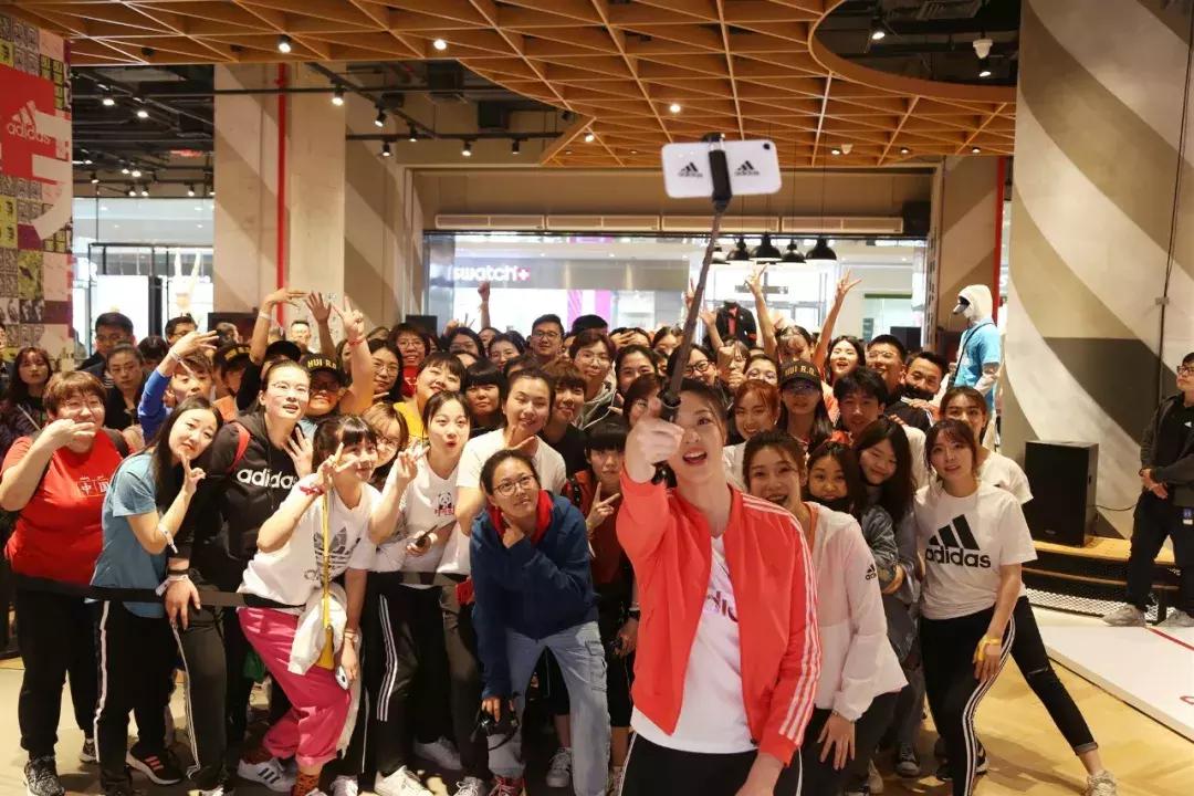 排球女神惠若琪空降恒隆，阿迪达斯这场「女神派对」燃爆了！