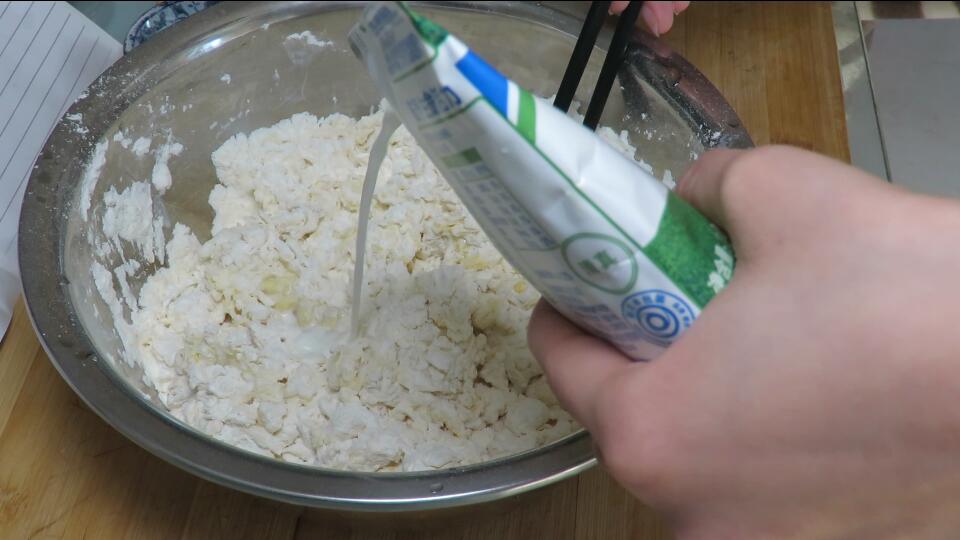 油条怎么做好吃又酥脆又松软,油条最好吃的做法根根蓬松