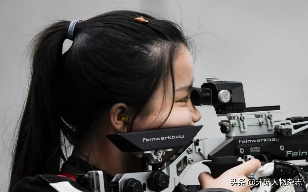 中国清华学霸杨倩勇夺奥运首金,杨倩夺冠首金