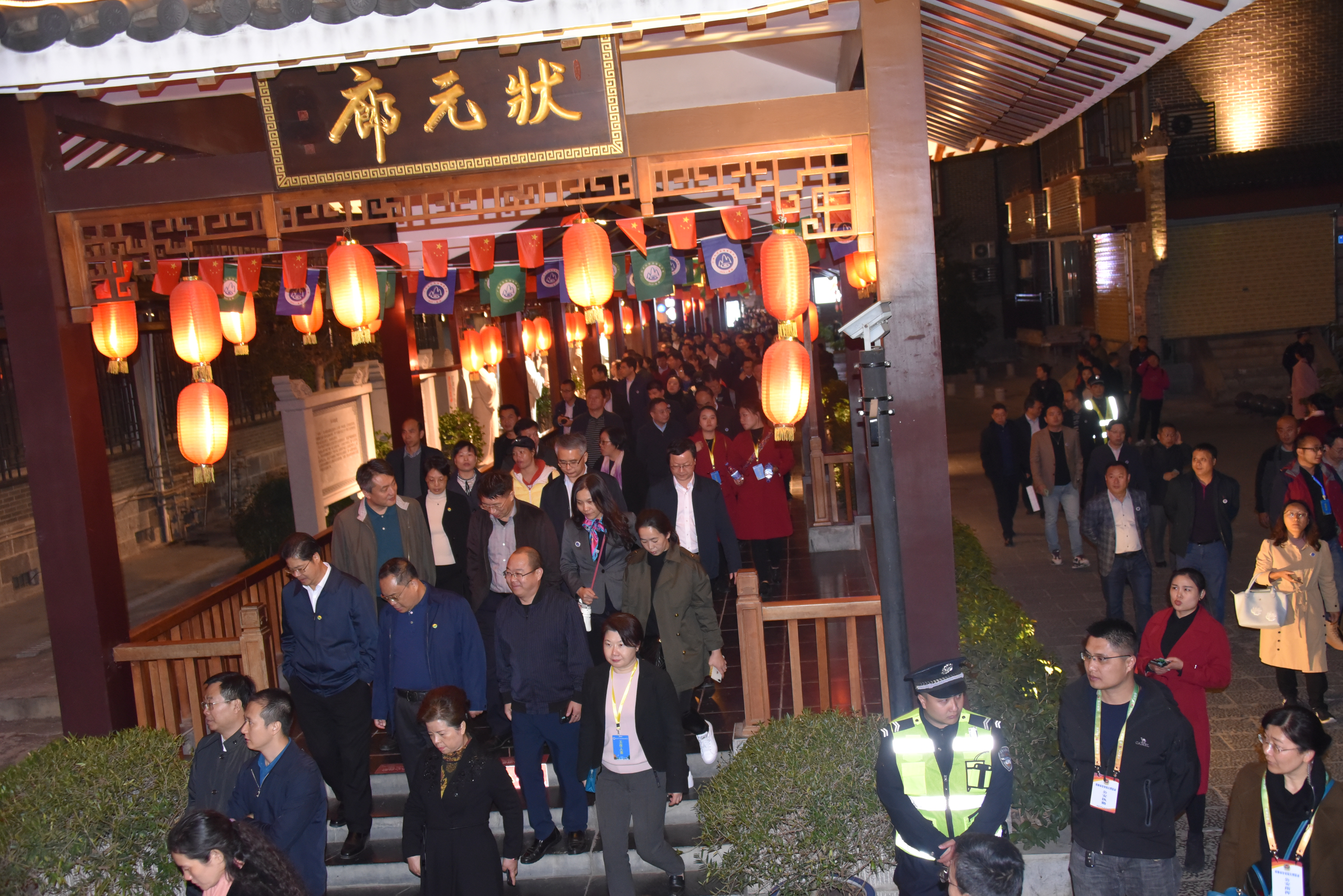 广西桂林独秀峰旅游,桂林广西文化旅游发展大会观摩点