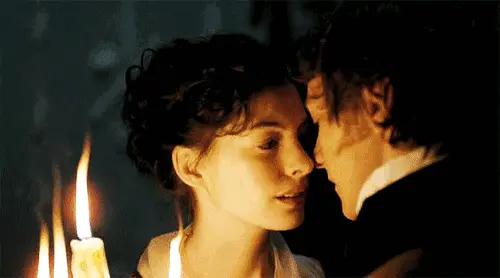 唇部小熨斗抹出q弹水嫩少女唇,抹完润唇膏嘴唇凉嗖嗖的