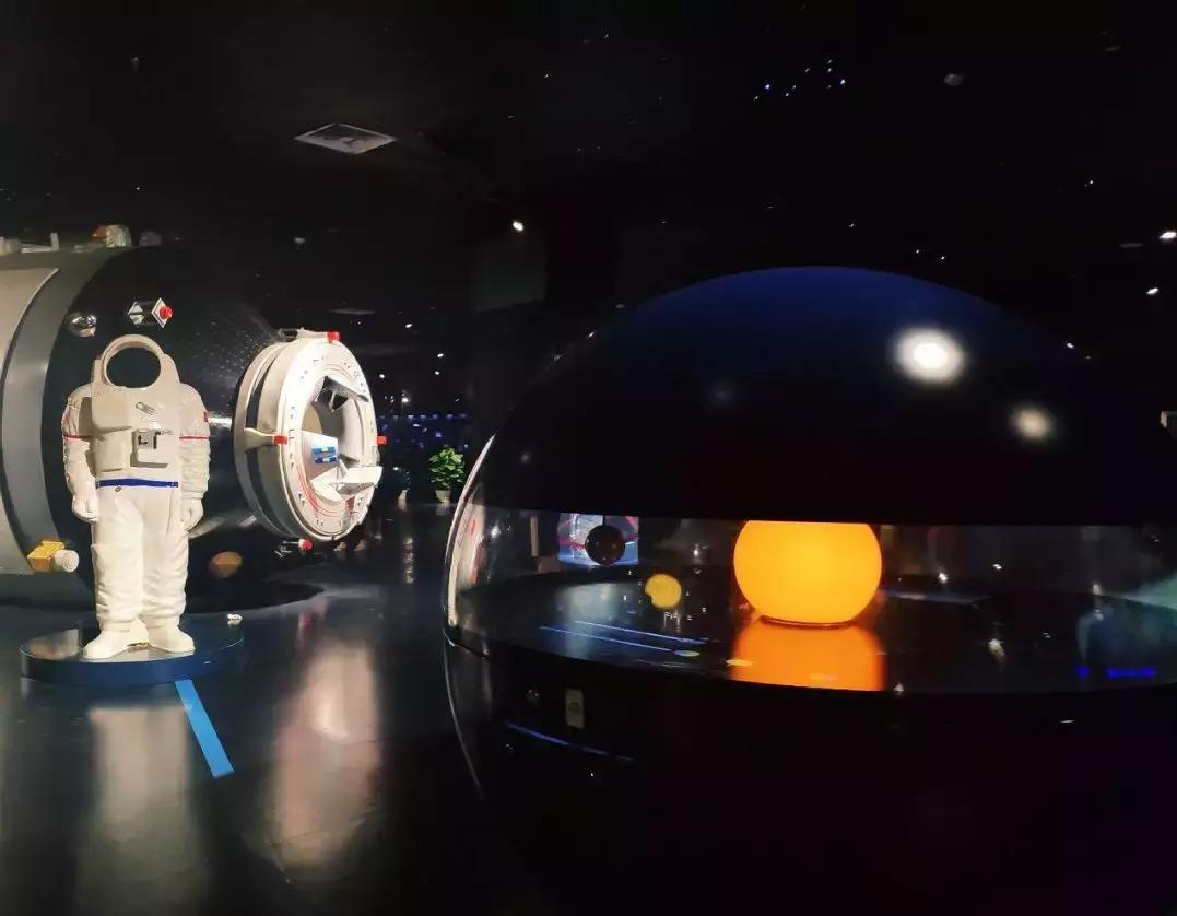 武汉免费一日游打卡,武汉旅游必去打卡十大景点