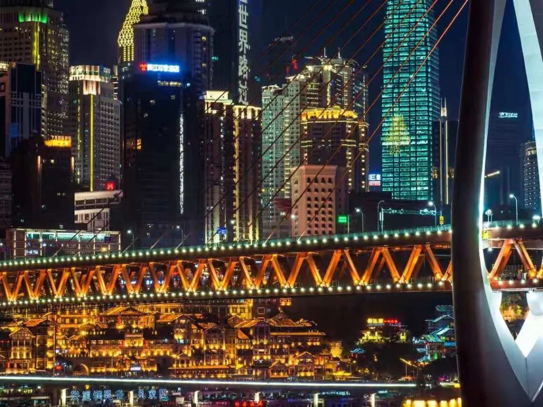 重庆8d魔幻城市从高到低,重庆8d魔幻城市让西方为之羡慕