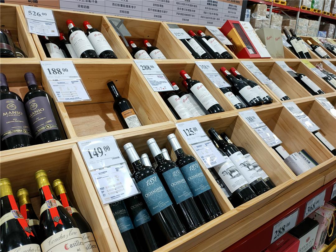 185g配备地表最强快充OPPOAce2值得买吗?