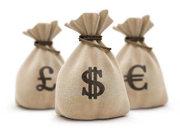 奇葩兼职,女大学生奇葩兼职