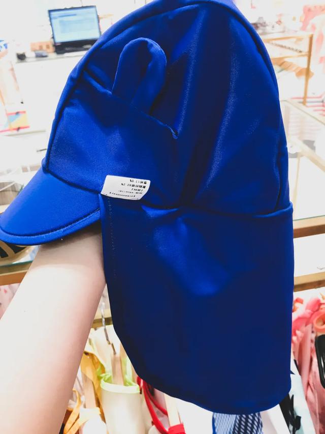 儿童游泳要泳帽吗,宝宝游泳用戴泳帽吗