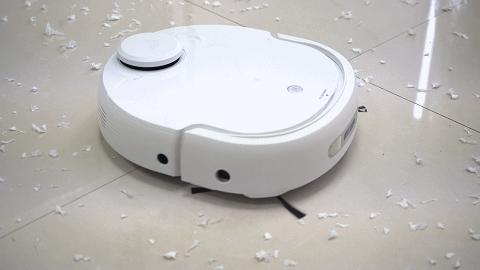 扫地机器人解放劳动力,会扫地的机器人