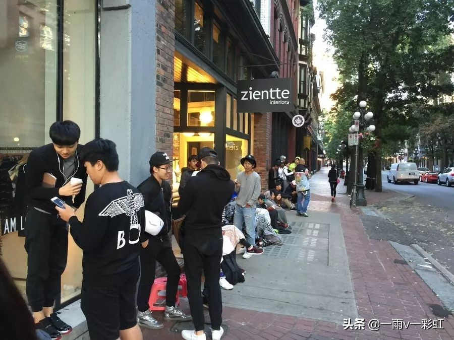 群起疯炒鞋！又是另一个泡沫风险？