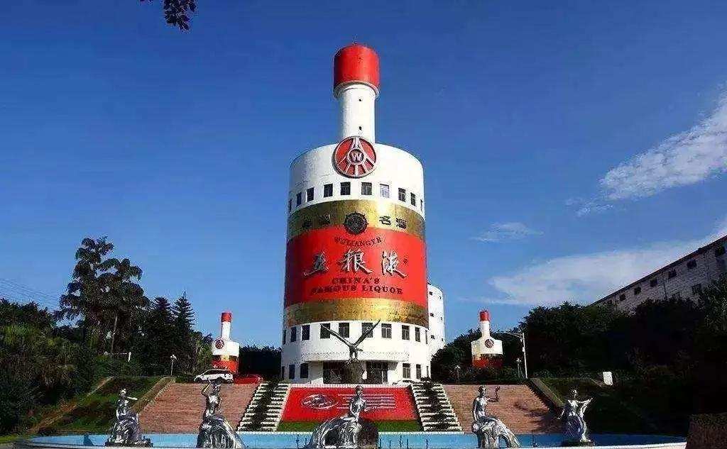 各地的奇葩标志性建筑,最丑的象形建筑