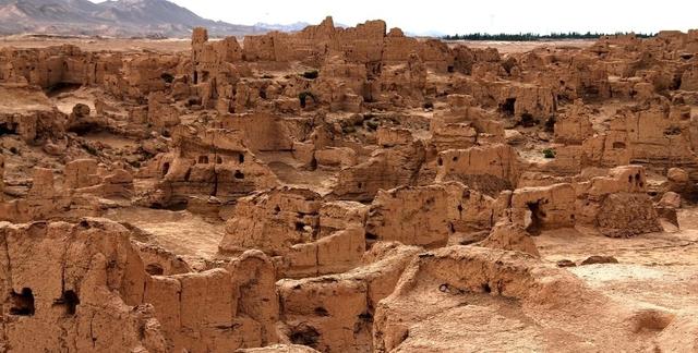 若羌罗布泊旅游攻略,罗布泊之旅最近的计划