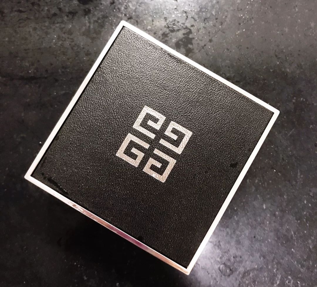 定妆粉饼出门必备神器,定妆神器散粉定妆控油持久不脱妆