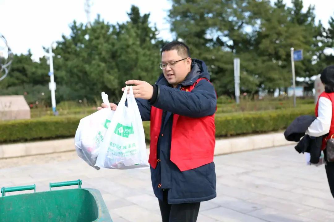 守护“威海蓝”「东方福爱心联盟」在行动