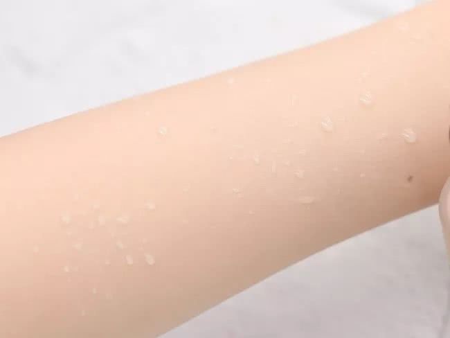 粉底液推荐颜究所,大牌粉底液真实测评