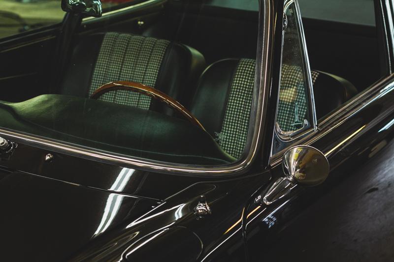 保时捷911与718跑车的区别,保时捷911turbos992敞篷跑车